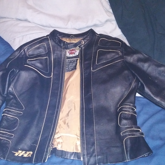 Harley Davidson leather jacket - Picture 3 of 5